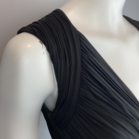 BCBGMAXAZRIA • Edesa V Neck Shirred Cocktail Dress - Picture 10 of 13